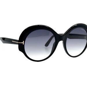 NWT Tom Ford Ginger FT TF87301B Black Oversized Sunglasses with Gradient Lenses
